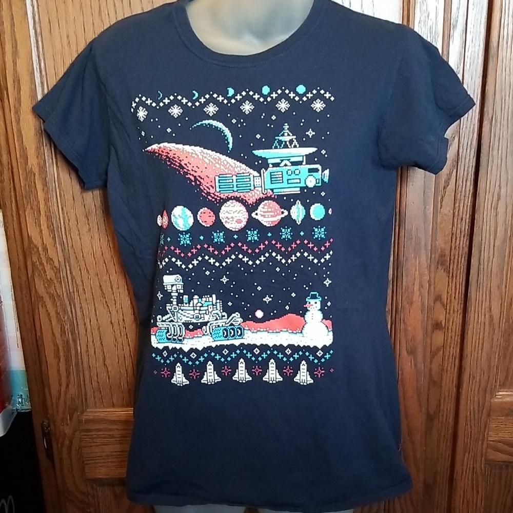 👚LOOT CRATE December Exclusive NASA 8 Bit Space UGLY SWEATER Holiday T-Shirt